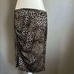 Leopard Print Midi Skirt with side zipper